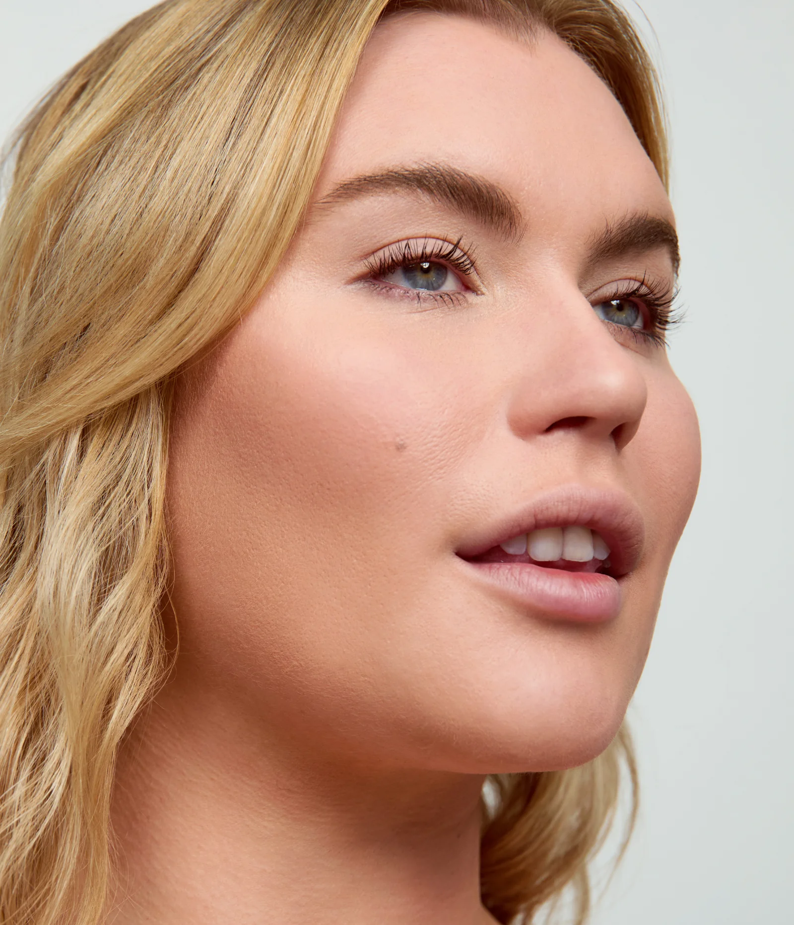 Concealer / Foundation 2.5 - Image 3