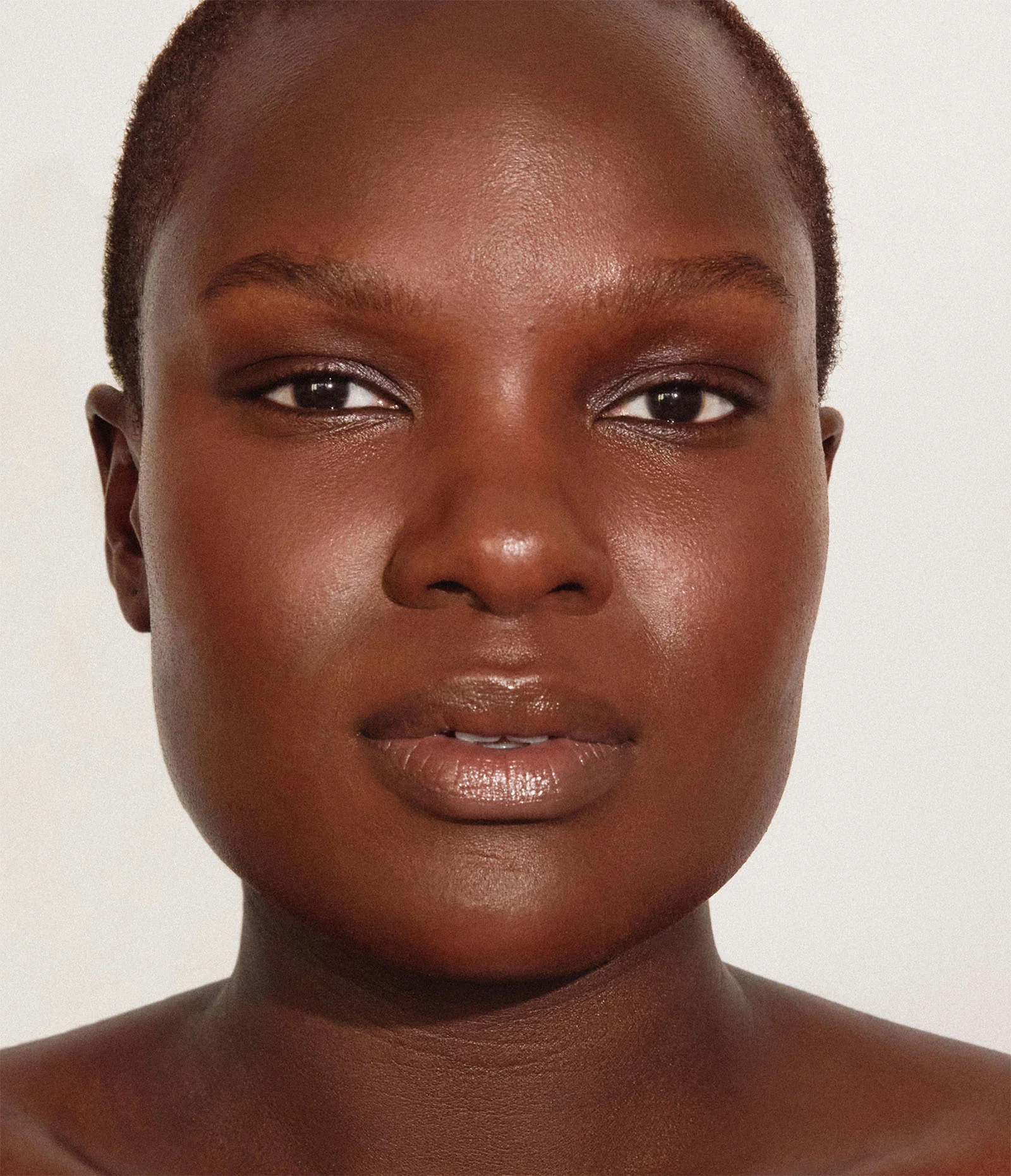 Concealer / Foundation 8.5 - Image 4